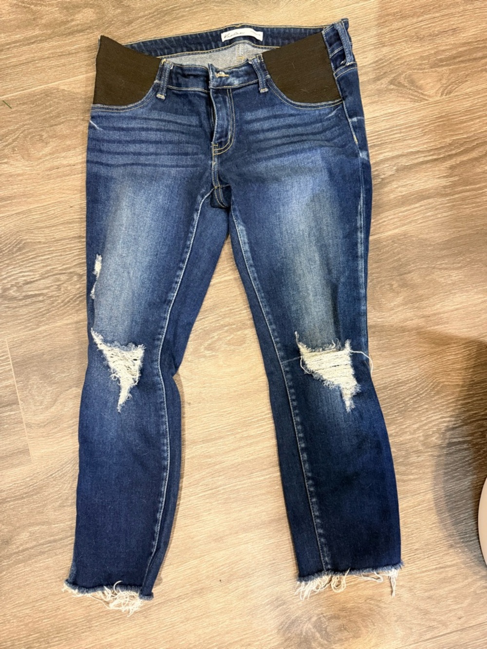 Maternity Distressed Ankle Skinny Jeans in Dark Blue